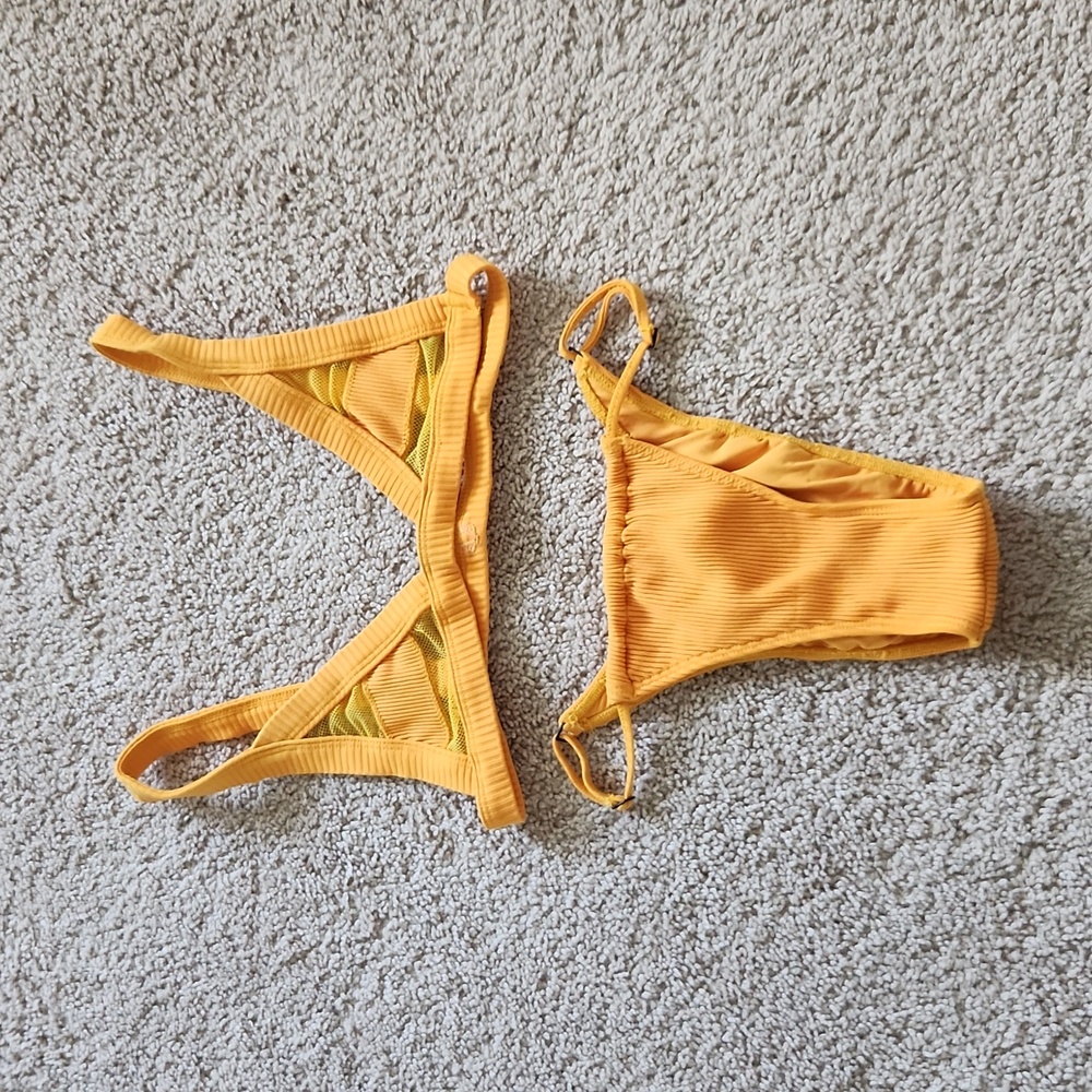 Women's 2 Piece Yellow Bikini